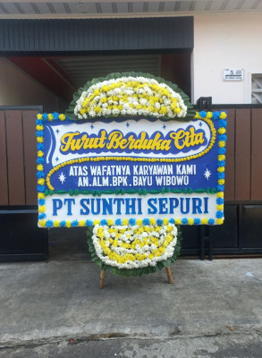 Papan Bunga Duka di Paciran